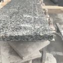 双鸭山芝麻白楼梯踏步 芙蓉白