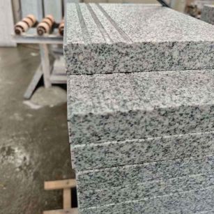 双鸭山芝麻白楼梯踏步