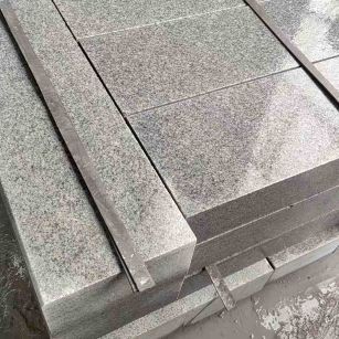 双鸭山芝麻灰 芝麻白 路牙石 路侧石 马路牙子