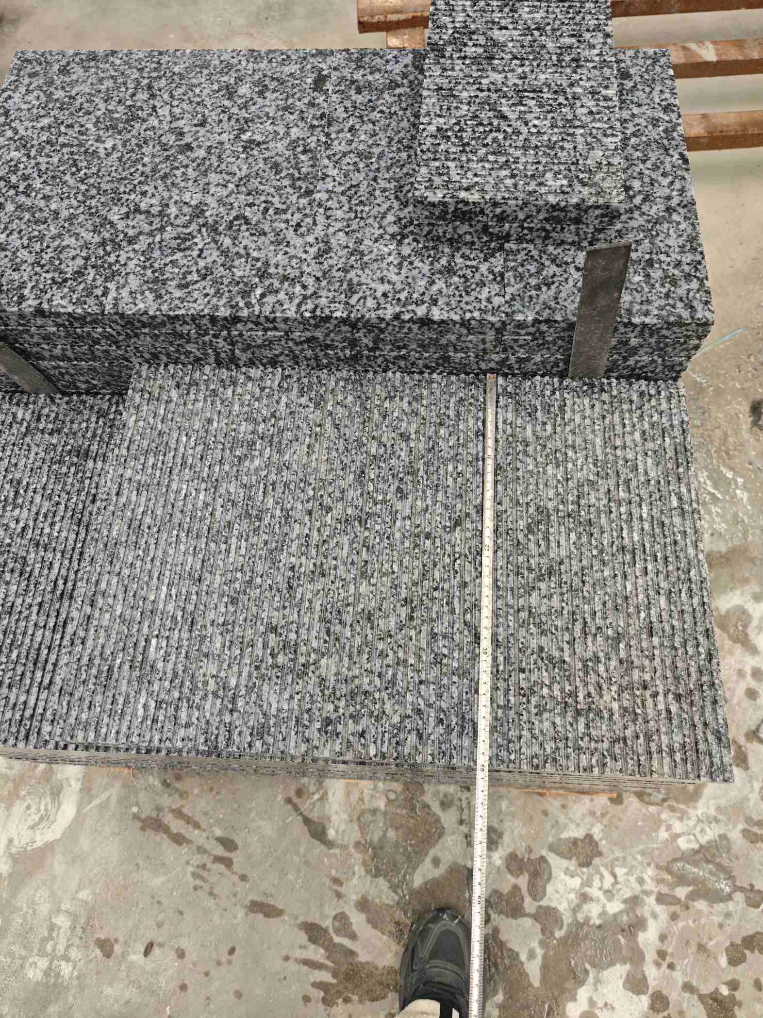 双鸭山芝麻黑拉丝面