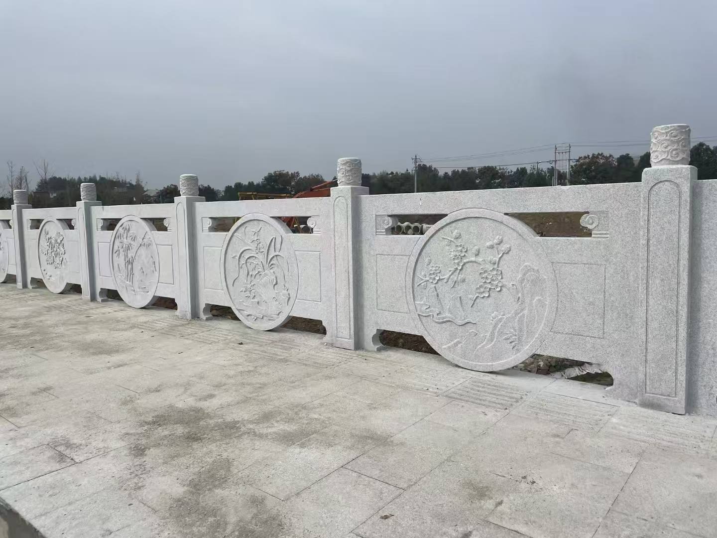 双鸭山芝麻白河道栏杆 石材栏杆